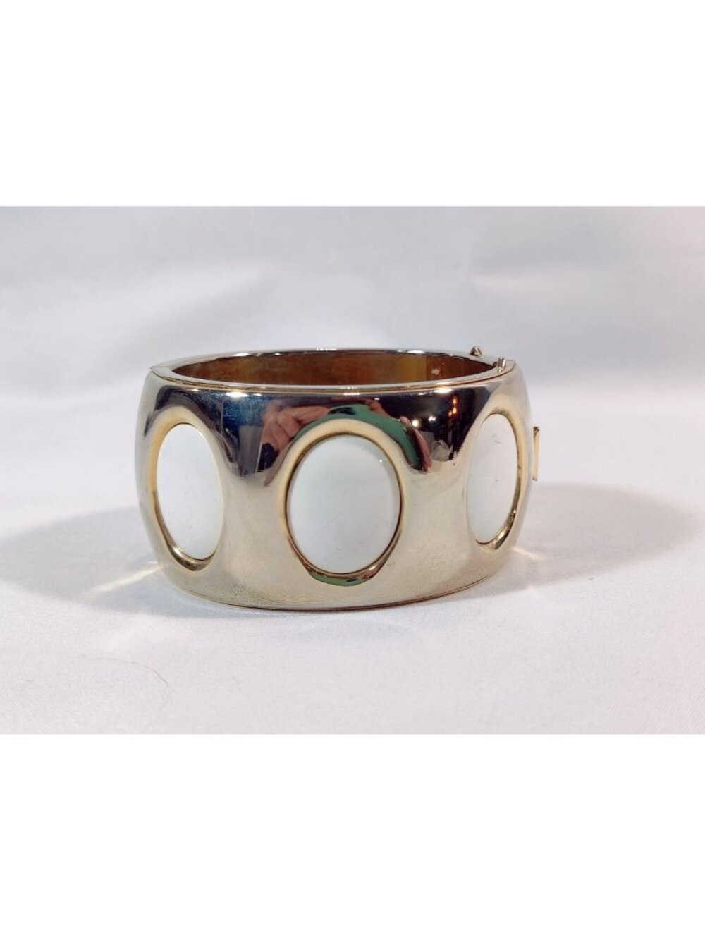 Clamper Bracelet Gold Tone White Oval Insets MOD Vtg 60's70s Style Hinged Cuff
